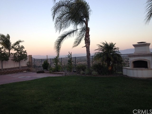 37909 Sawleaf Pl