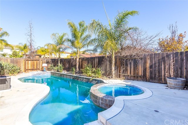 39567 Tischa Dr