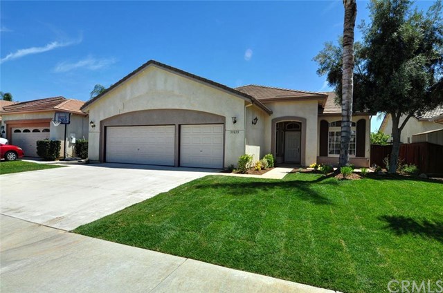 For Sale: 39875 De Vendome Ct Murrieta, CA 92563
