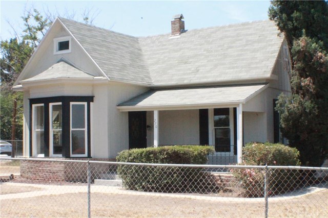For Sale: 270 W 5th St Perris, CA 92570