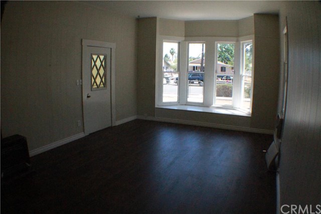For Sale: 270 W 5th St Perris, CA 92570