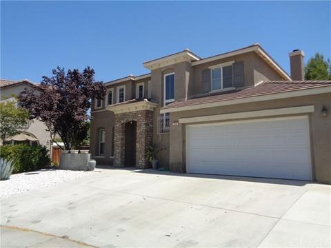 1087 Luna Way