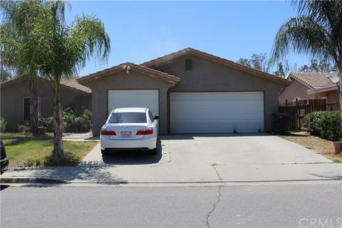 1632 Ametista Dr