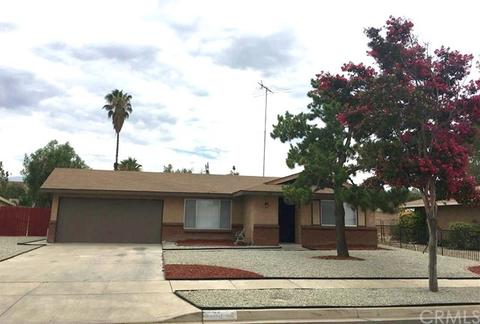 1632 Ametista Dr