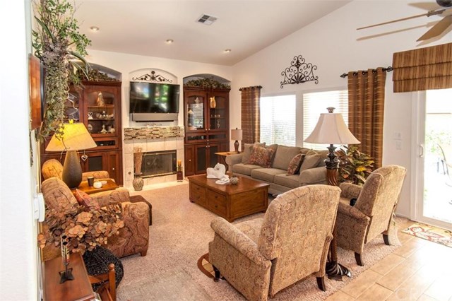 For Sale: 1773 Messina Dr San Jacinto, CA 92583