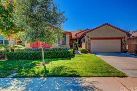 30566 Lake Pointe Dr