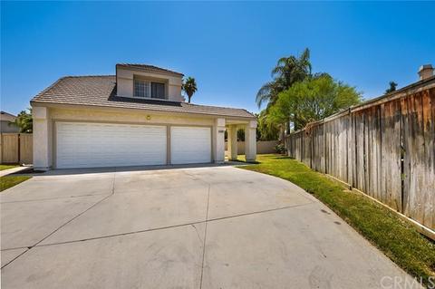 28149 Stillwater Dr