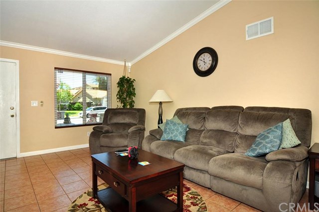 For Sale: 25672 Roylene Dr Sun City, CA 92586