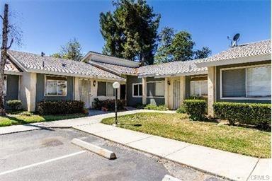 677 Wellsley Dr