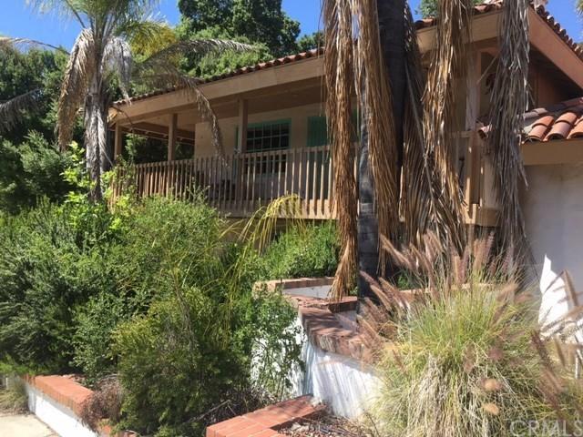 913 River Oaks Ln
