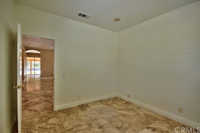 41121 Crooked Stick