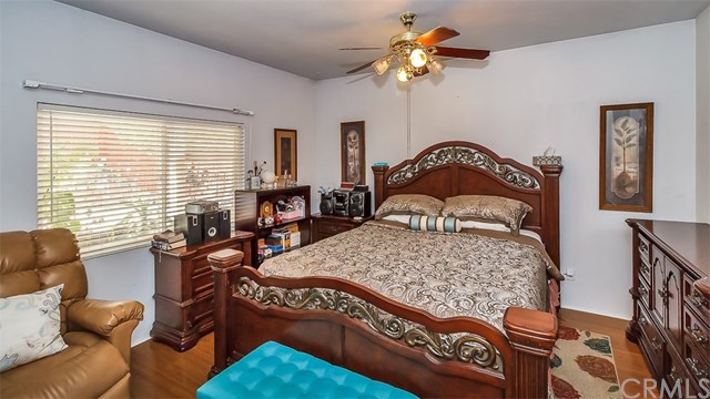 33411 Camino Piedra Rojo