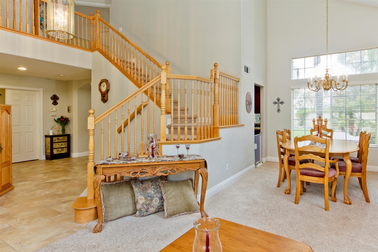 For Sale: 32049 Camino Seneco Temecula, CA 92592