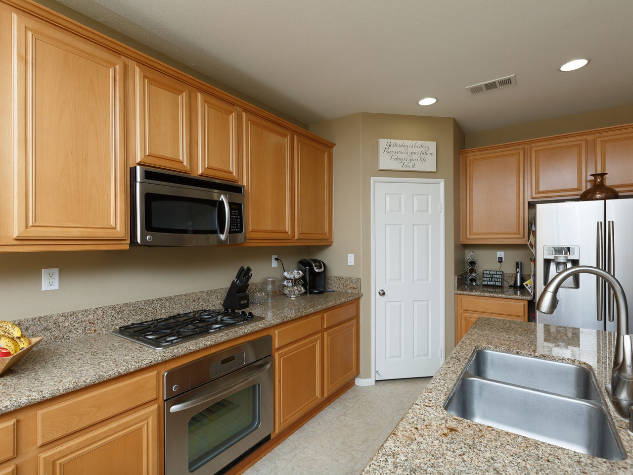 31213 Black Maple Temecula, CA 92592