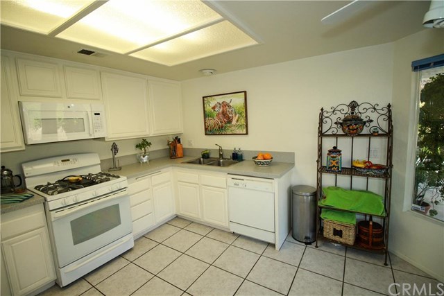 For Sale: 41883 Asteroid Way Temecula, CA 92592