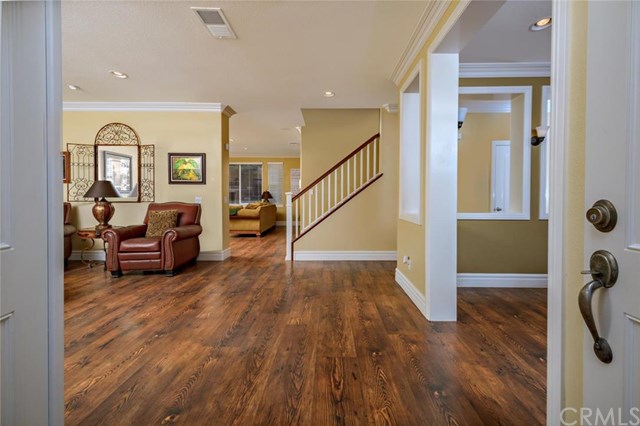For Sale: 45018 Oakford Ct Temecula, CA 92592
