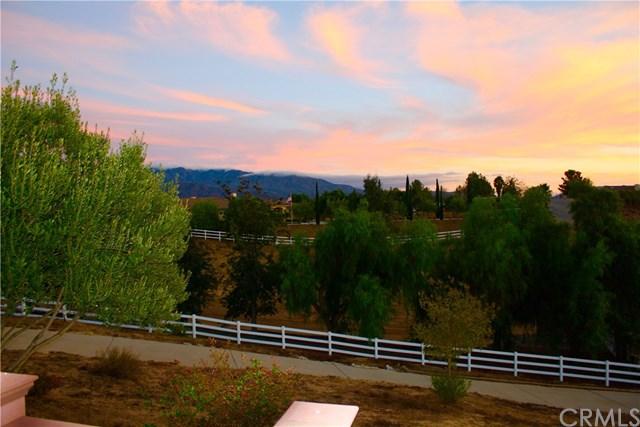 41714 Avenida De Anita