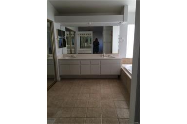 22532 Raspberry Ln