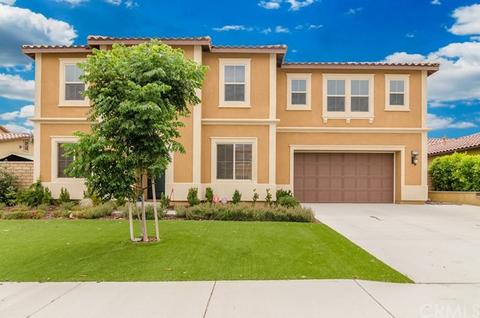 34683 Chinaberry Dr