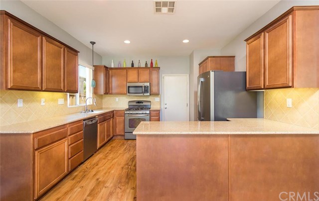 For Sale: 36468 Capri Dr Winchester, CA 92596