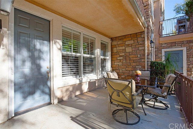 401 Terra Bella