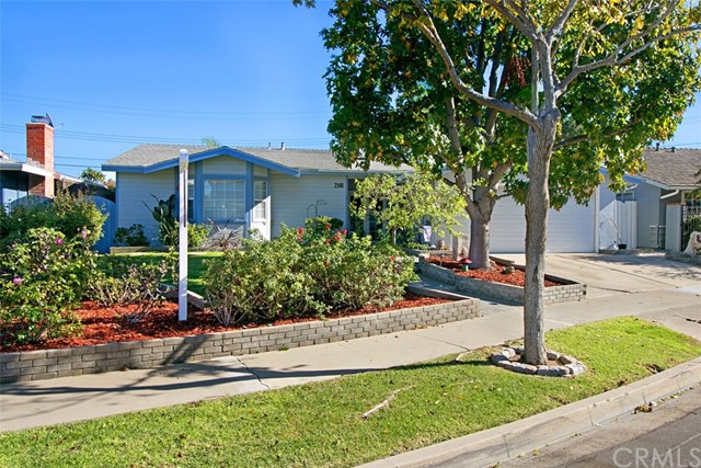 2908 Jacaranda Ave