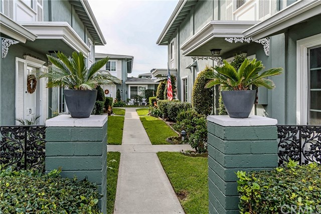 1845 Anaheim Ave #8B