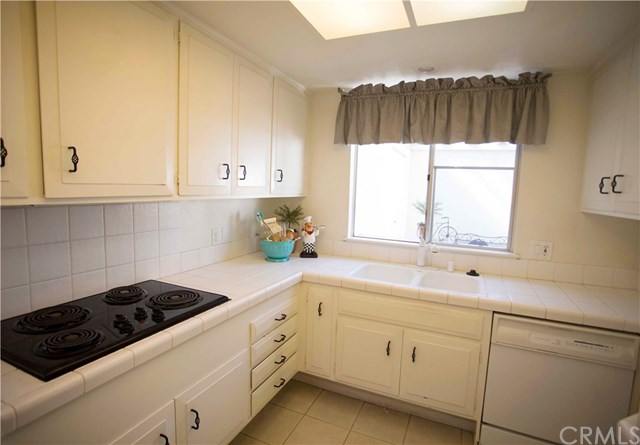 382 Avenida Castilla #P