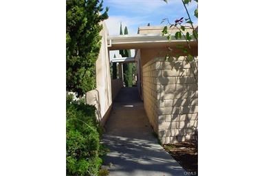 2247 Via Mariposa #F