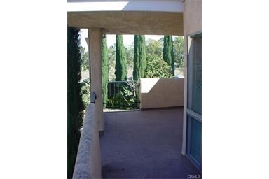 2247 Via Mariposa #F