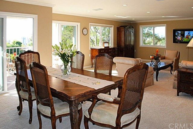 For Sale: 3242 San Amadeo #APT 2D Laguna Woods, CA 92637