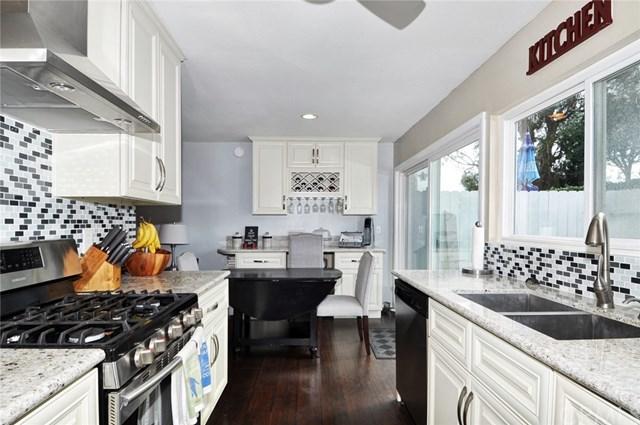 8464 El Arroyo Dr