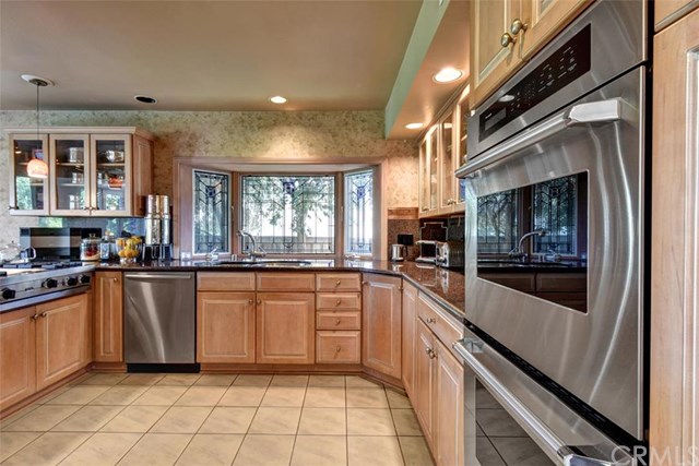 17272 Forbes Ln