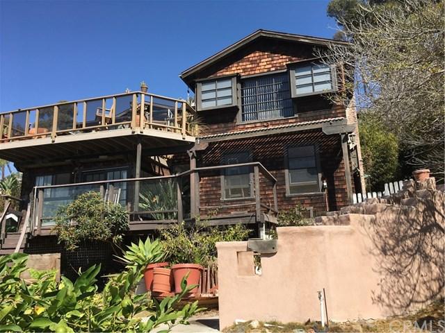 922 Acapulco St