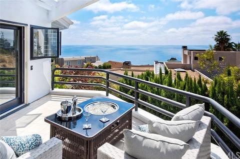 2616 Victoria Dr