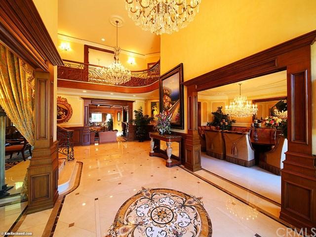 25541 Saddle Rock Pl