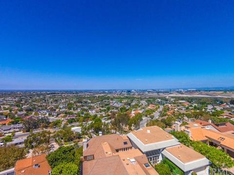 10 Overlook Dr