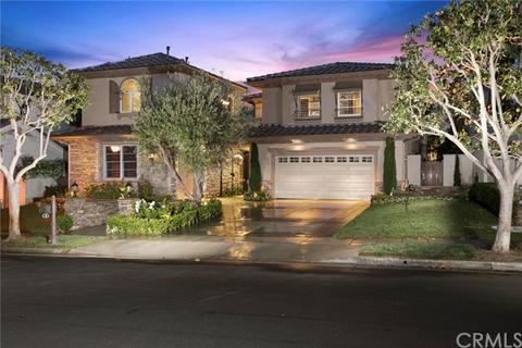 11 Oak Tree Dr