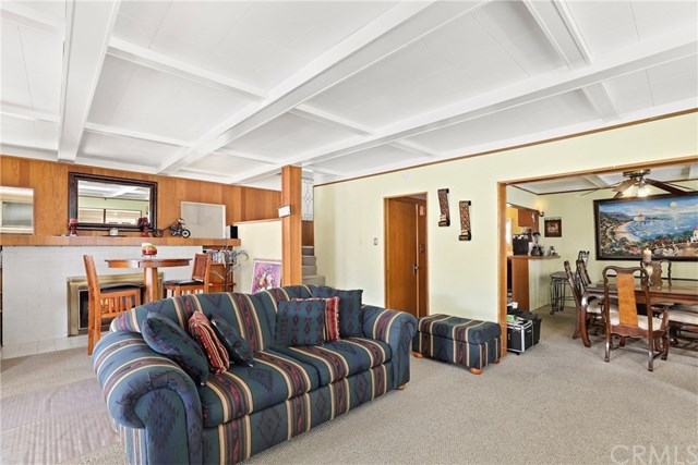 1106 Berkshire Ln