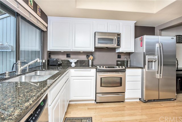 For Sale: 10 Escapade Ct Newport Beach, CA 92663