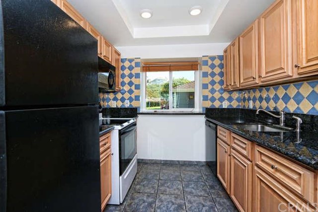 2183 Avenida Espada