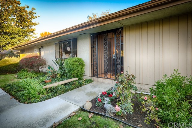 27522 Avenida Larga