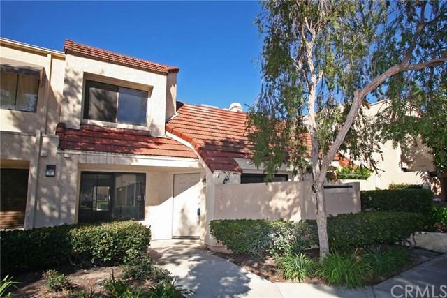 27522 Avenida Larga