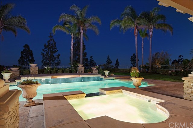 48 Coronado Pointe