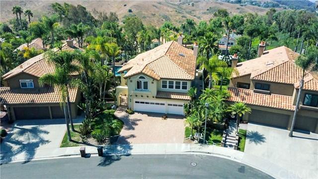 8 Woodhaven Dr