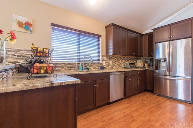 28005 Thompson