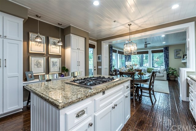38 Skywood