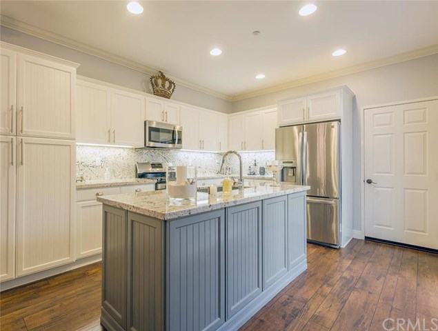 For Sale: 30 Sablewood Cir Ladera Ranch, CA 92694