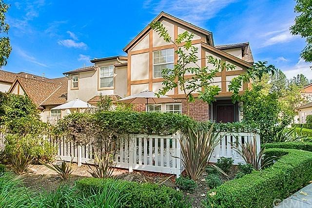 3 Sheridan Ln