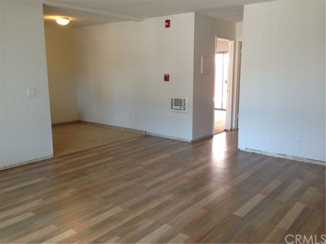 410 W Alpine Ave